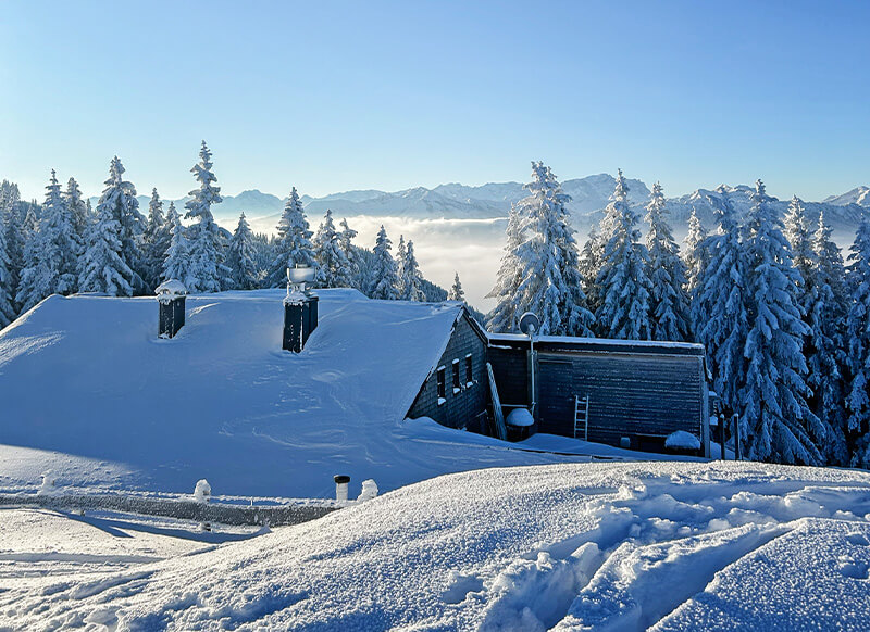 Aussicht im Winter vom Gipfel des Hörnle